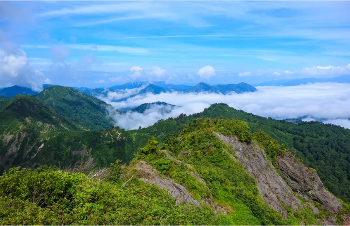 会津朝日岳
